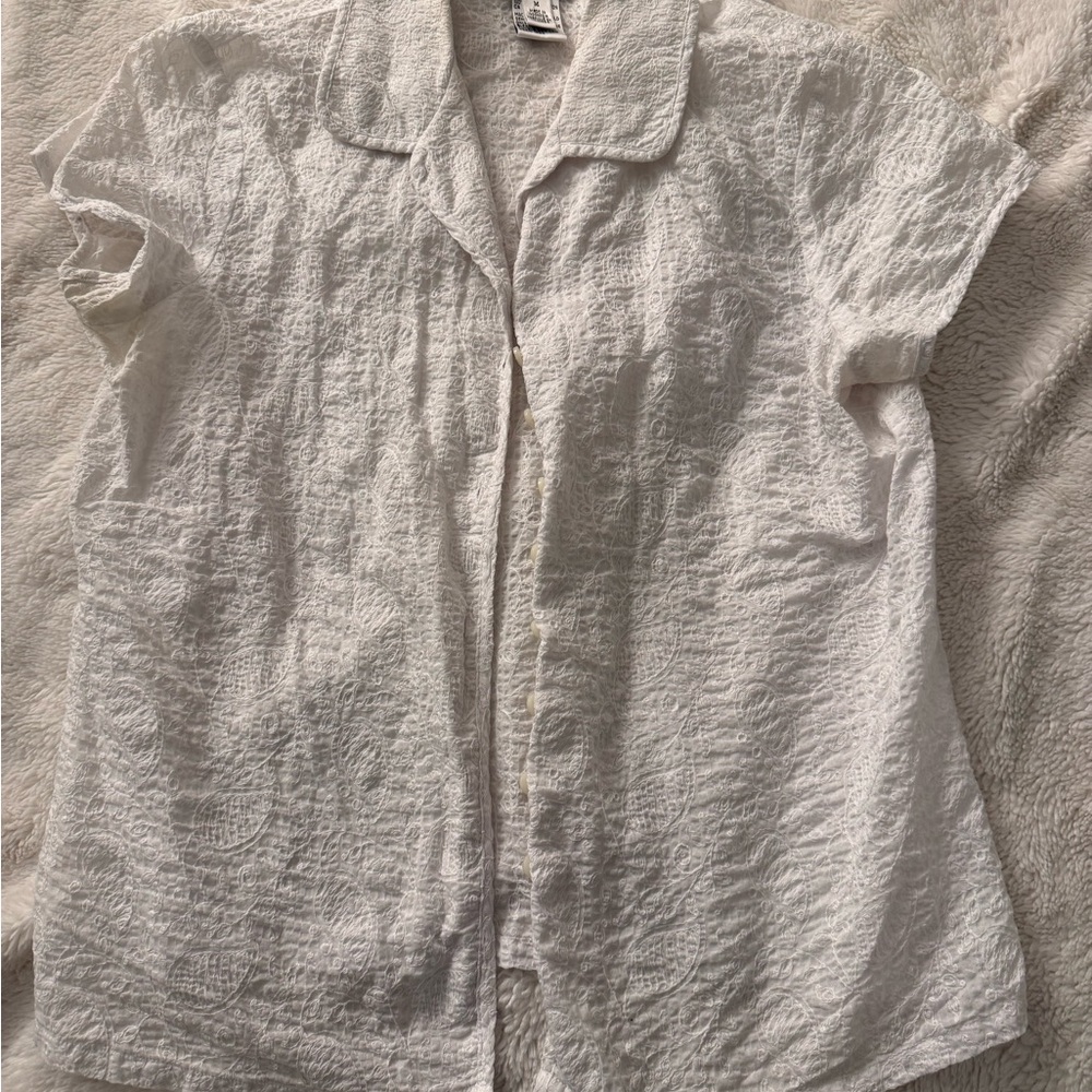 Talbots Women’s White Textured Short Sleeve Button Down